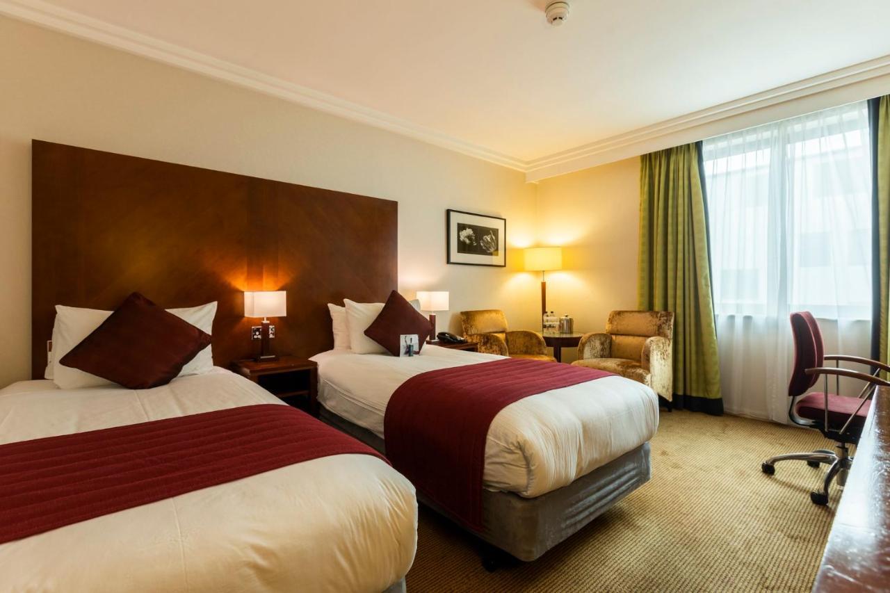 คราวน์ พลาซา เบอร์มิงแฮม Nec Hotel บิกเกนฮิลล์ ภายนอก รูปภาพ